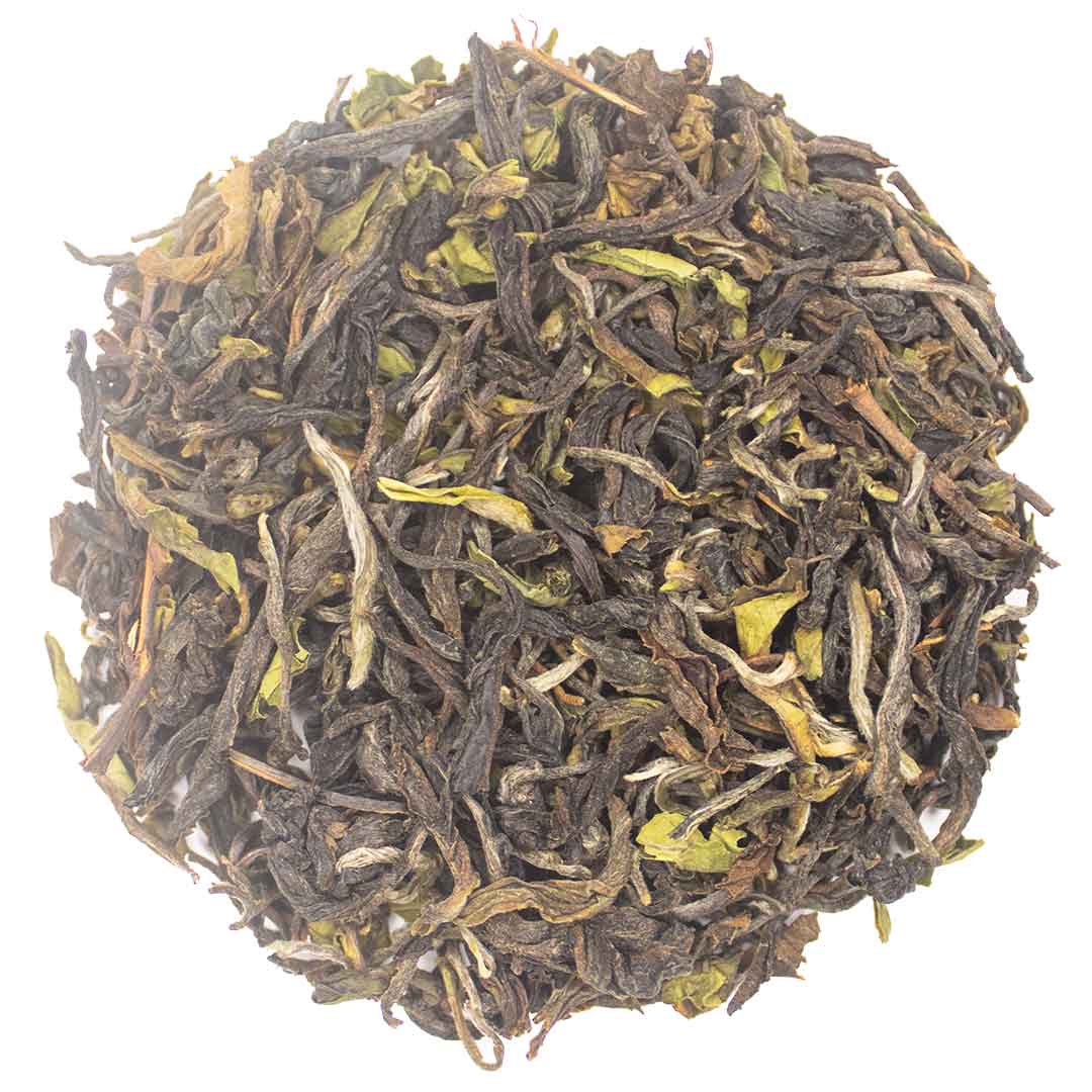 Darjeeling Fruity Oolong Dry Tea Leaves