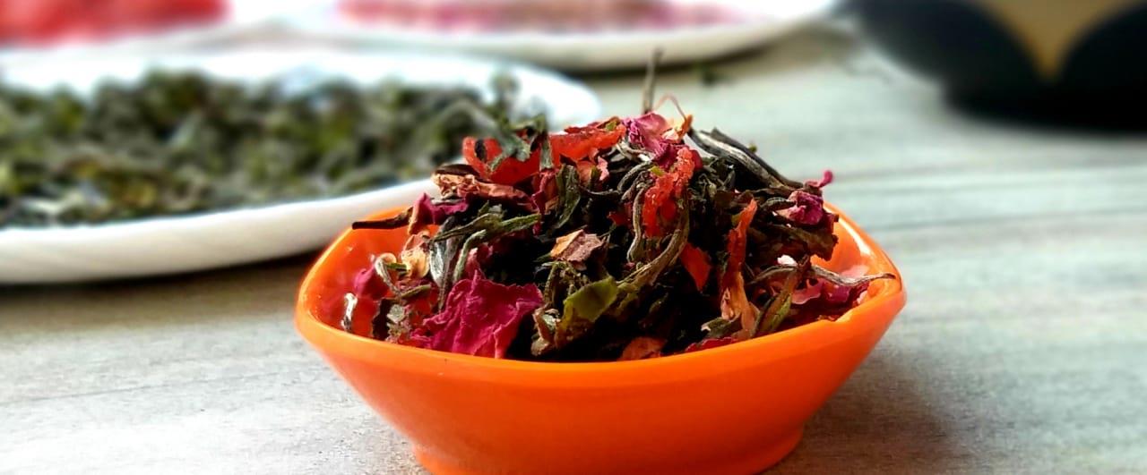 Aromica Valentine Berry Tea – A Romantic Fusion of Berries, Saffron & White Tea