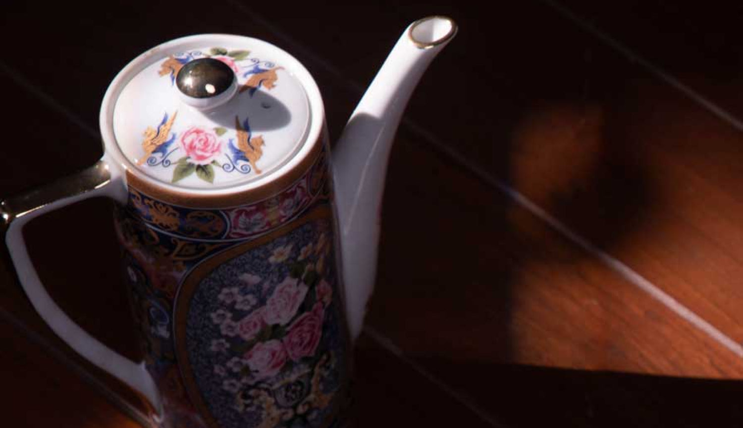 Makaibari Decorative Teapot