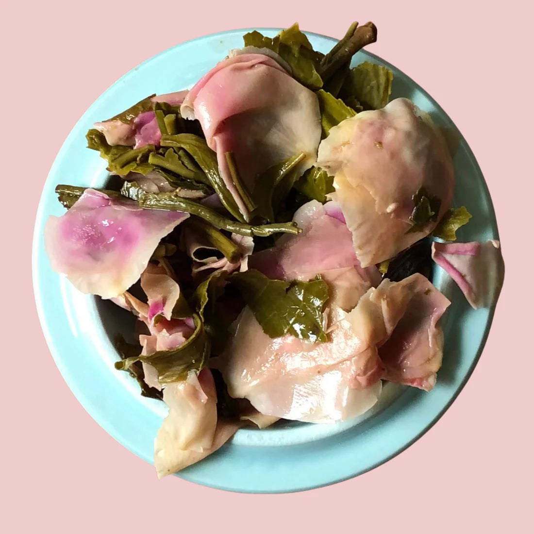 Nilgiri Green Tea and Fragrant Rose Petals