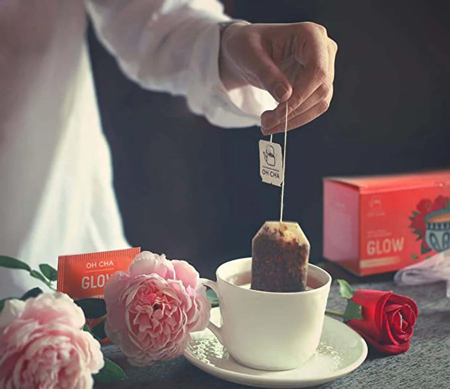 Oh Cha Glow Green Tea With Hibiscus, Rose and Amla