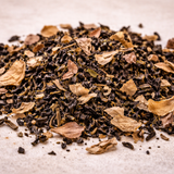 Dabri Velvet Lotus Mist Black Tea – Luxurious Symphony of Lotus, Peppermint and Vanilla in Wooden Box